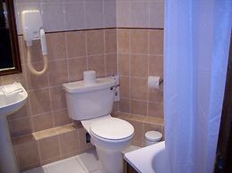 London Elizabeth Hotel