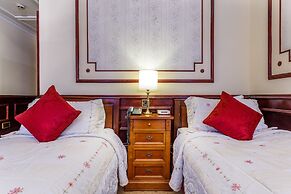 London Elizabeth Hotel