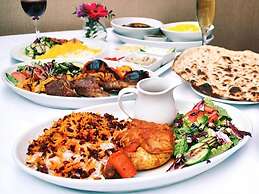 London Elizabeth Hotel