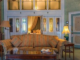 London Elizabeth Hotel