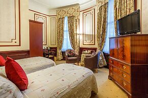 London Elizabeth Hotel