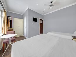 OYO Bostons Manor Hotel, Hanwell London