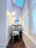 Twenty Nevern Square Hotel