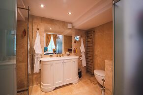 Twenty Nevern Square Hotel