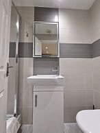 Hotel 65