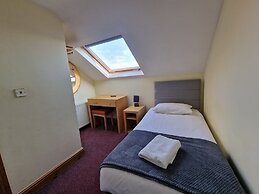 Hotel 65
