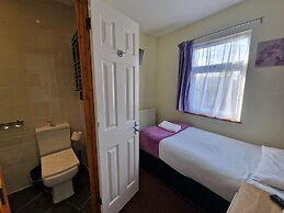 Hotel 65