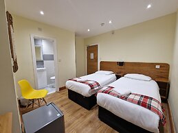 Hotel 65