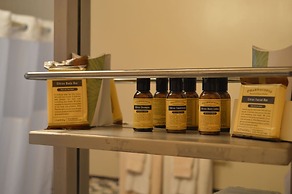 Best Western Plus Hospitality House