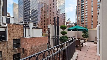 Best Western Plus Hospitality House