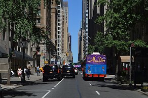 Best Western Plus Hospitality House