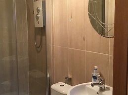 Lakeview Guest House