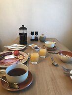 Lakeview Guest House