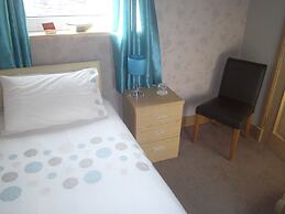 Lakeview Guest House