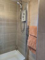 Lakeview Guest House