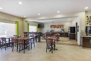 Best Western Plus Lake Worth Inn & Suites