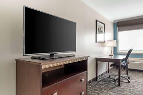 Best Western Plus Lake Worth Inn & Suites