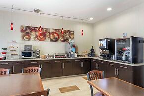 Best Western Plus Lake Worth Inn & Suites