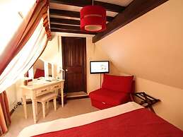 Pilgrims Hotel