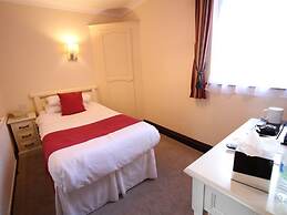 Pilgrims Hotel