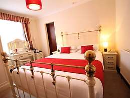 Pilgrims Hotel