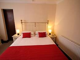 Pilgrims Hotel