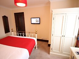 Pilgrims Hotel
