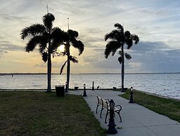 Comfort Inn & Suites Orlando North