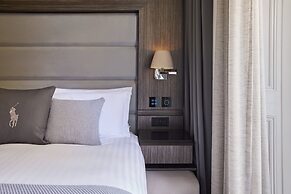 Eccleston Square Hotel