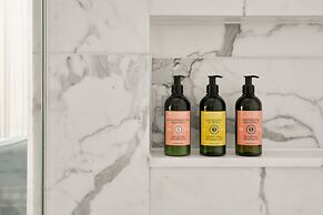 Eccleston Square Hotel