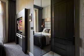 Eccleston Square Hotel