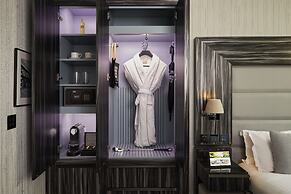 Eccleston Square Hotel