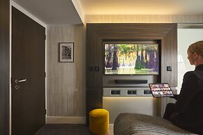 Eccleston Square Hotel