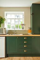 Georgian House Hotel