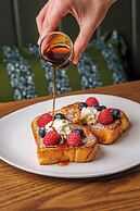 Georgian House Hotel