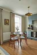 Georgian House Hotel