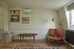 Georgian House Hotel