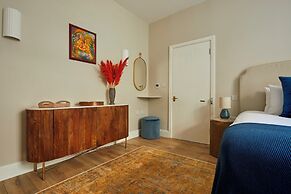 Georgian House Hotel