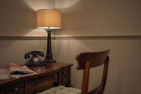 Georgian House Hotel