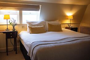 Georgian House Hotel