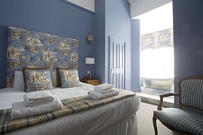 Georgian House Hotel