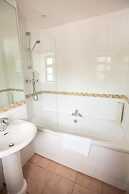 Whitewater Spa & Leisure Club