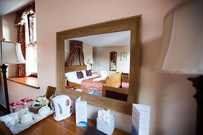 Whitewater Spa & Leisure Club