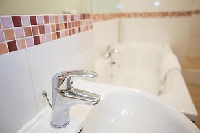 Whitewater Spa & Leisure Club