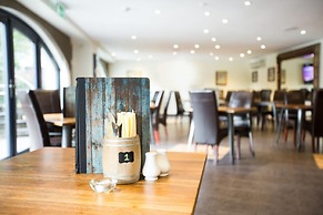 Whitewater Spa & Leisure Club