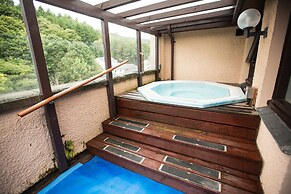 Whitewater Spa & Leisure Club