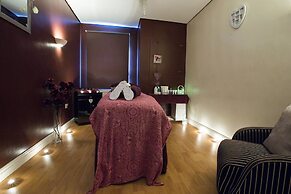 Whitewater Spa & Leisure Club