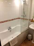 Whitewater Spa & Leisure Club