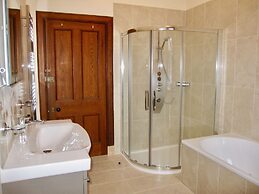 Dalrachney Lodge Hotel