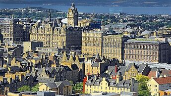 The Alexander Guest House